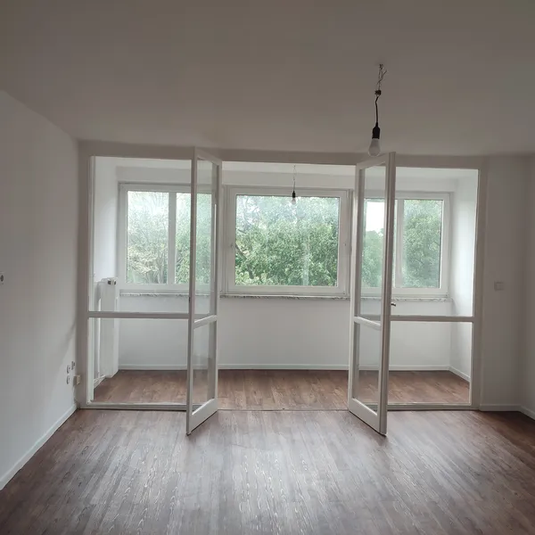 Am Roseneck im Hochhaus — photo 1
